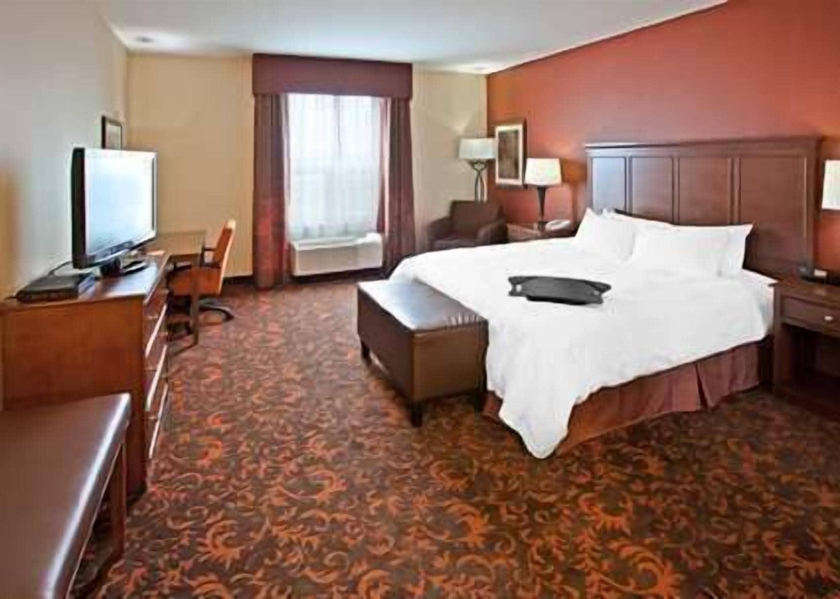 Hampton Inn By Hilton Edmonton South Εξωτερικό φωτογραφία