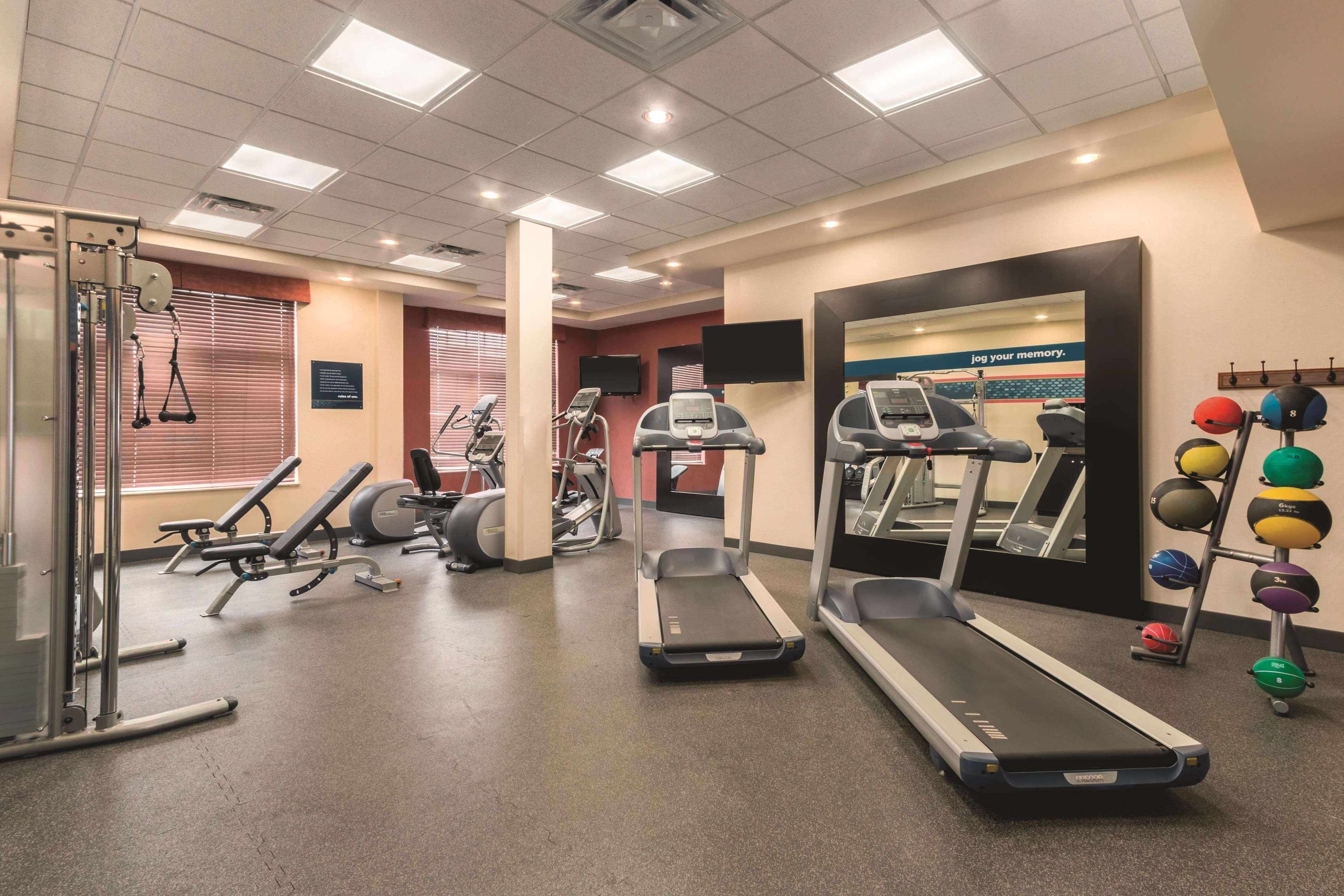Hampton Inn By Hilton Edmonton South Εξωτερικό φωτογραφία