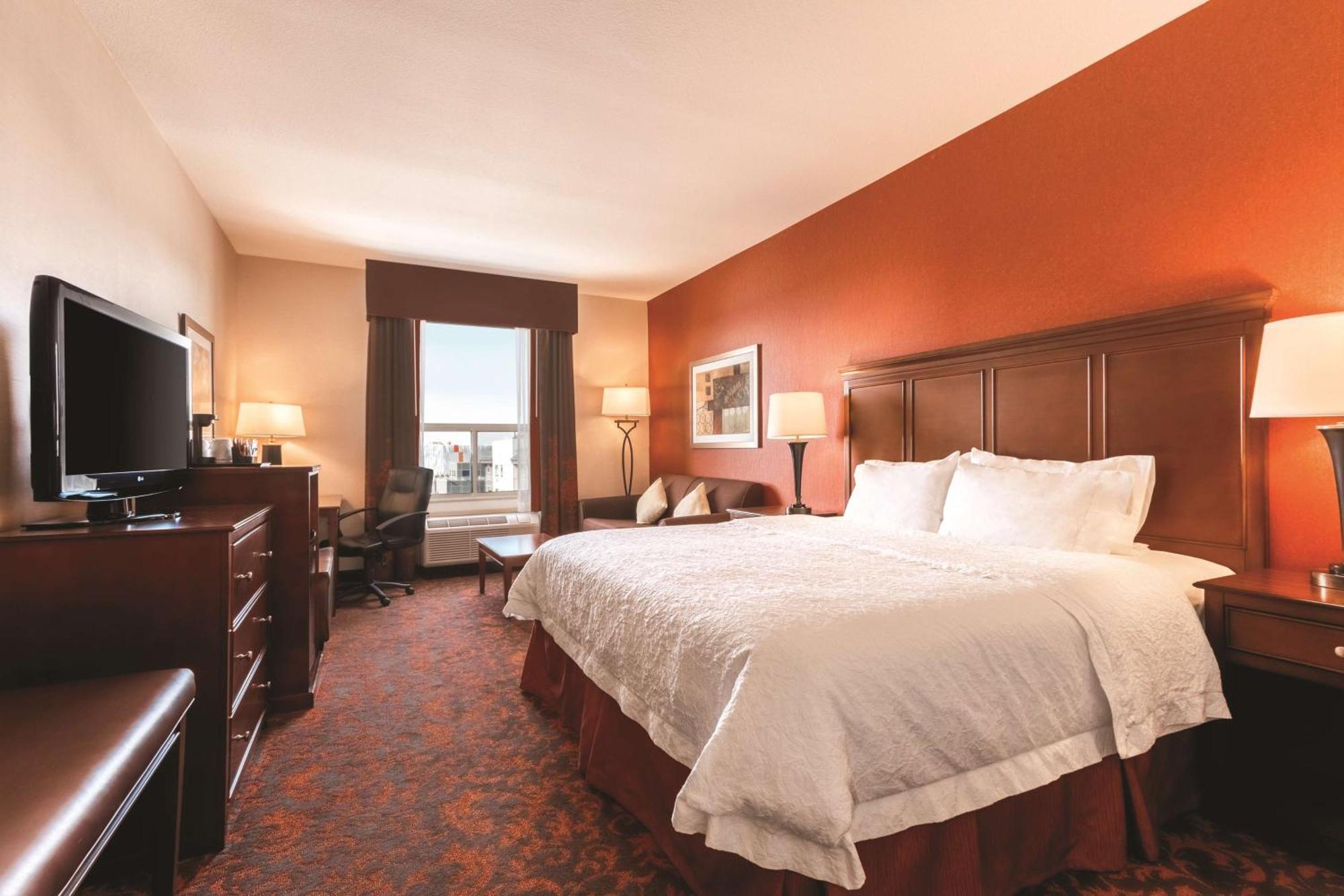 Hampton Inn By Hilton Edmonton South Εξωτερικό φωτογραφία